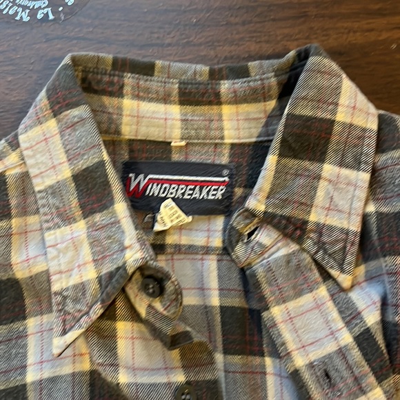 Flannel button down. M - Picture 3 of 3